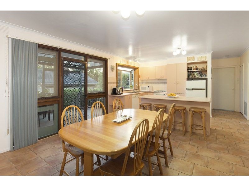 40 Madigan Drive, Glen Waverley VIC 3150