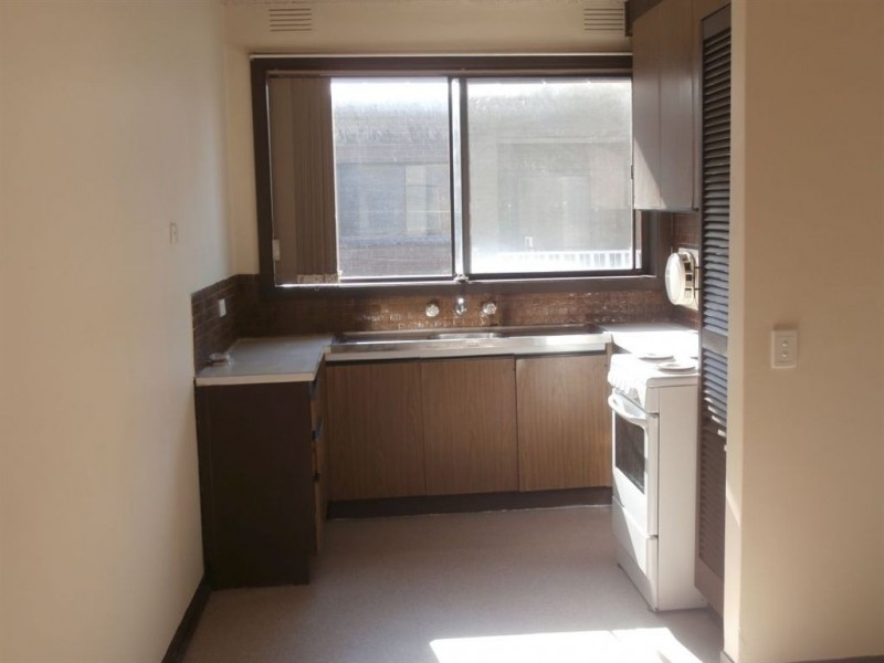 9/60 Cleeland Street, Dandenong VIC 3175