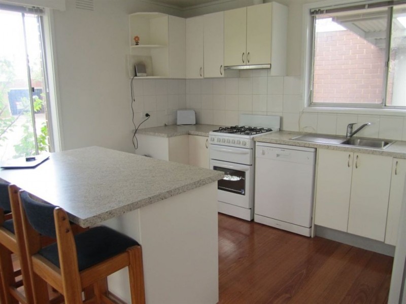 62 Albany Drive, Mulgrave VIC 3170