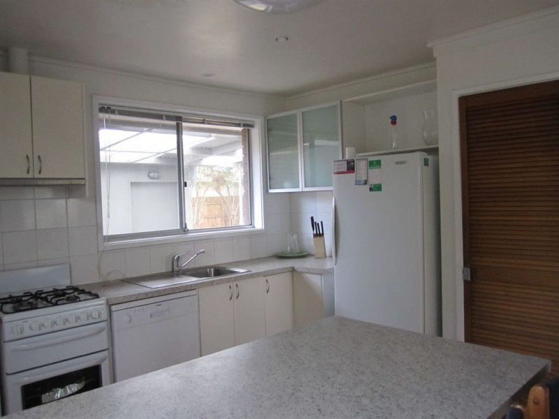 62 Albany Drive, Mulgrave VIC 3170