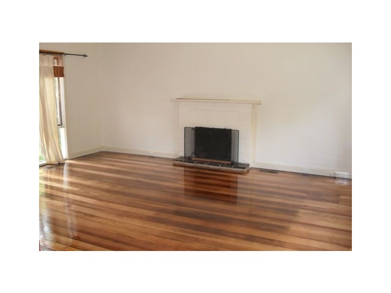 618 Waverley Road, Glen Waverley VIC 3150