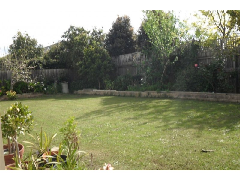 19 Chesterville Road, Glen Waverley VIC 3150