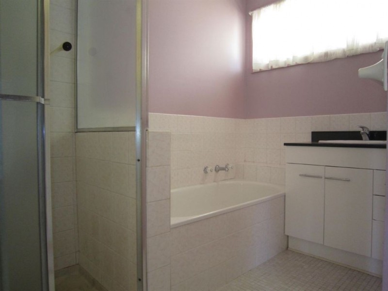 2/17 Walter Street, Glen Waverley VIC 3150