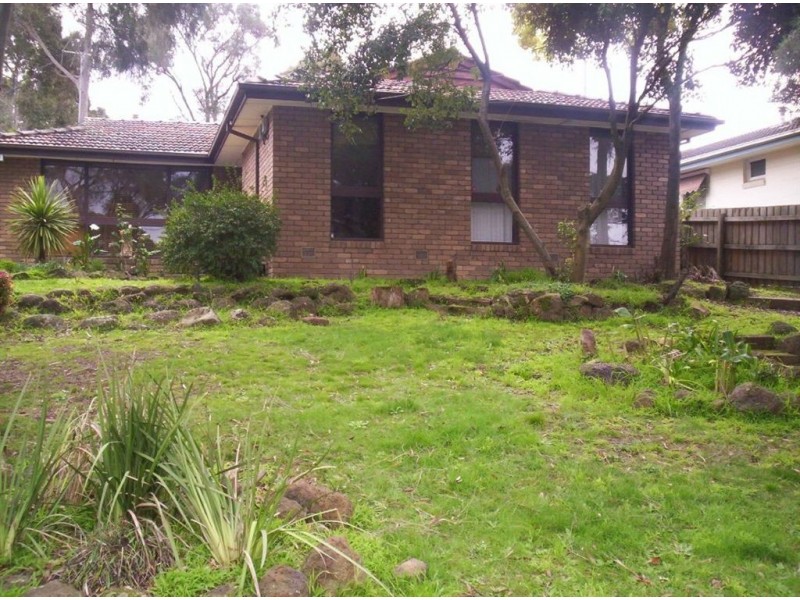 9 Greenham Crescent, Mount Waverley VIC 3149