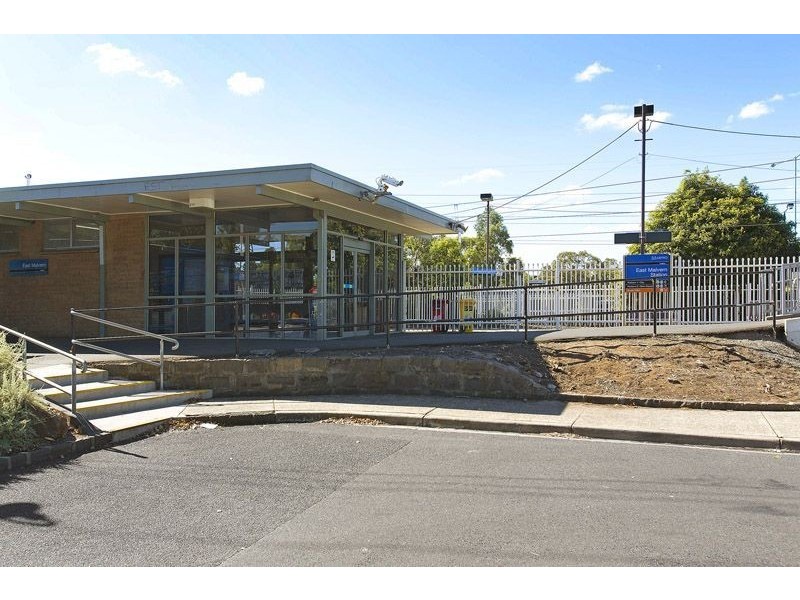 16 Edna Street, Malvern East VIC 3145