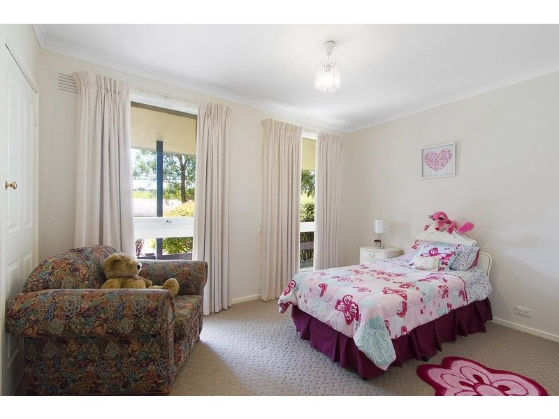 10 George Road, Vermont South VIC 3133
