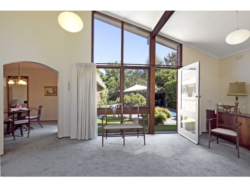 16 Creswick Street, Glen Waverley VIC 3150