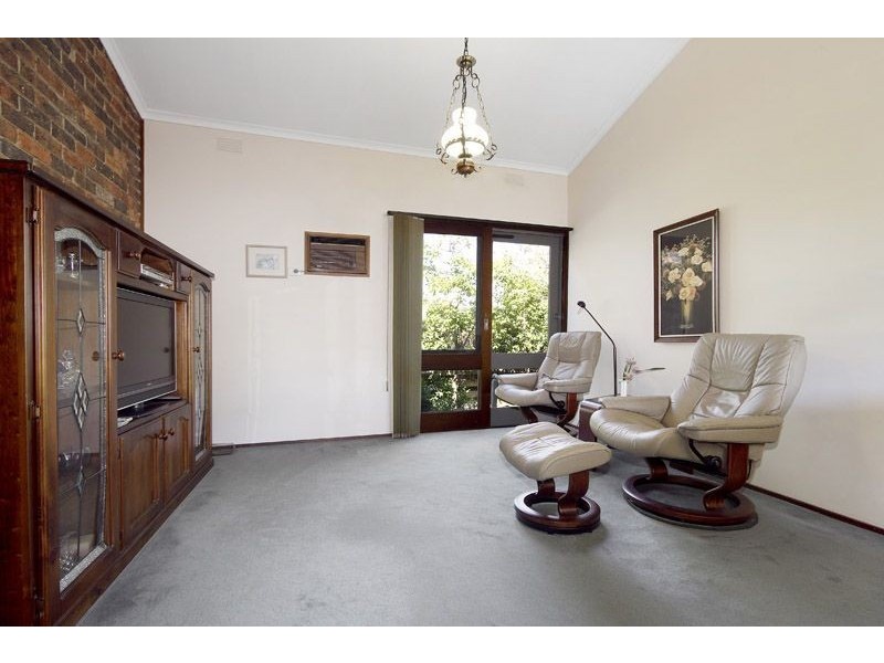 16 Creswick Street, Glen Waverley VIC 3150