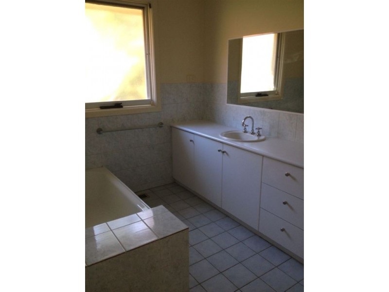 1/27 Park Road, Mount Waverley VIC 3149