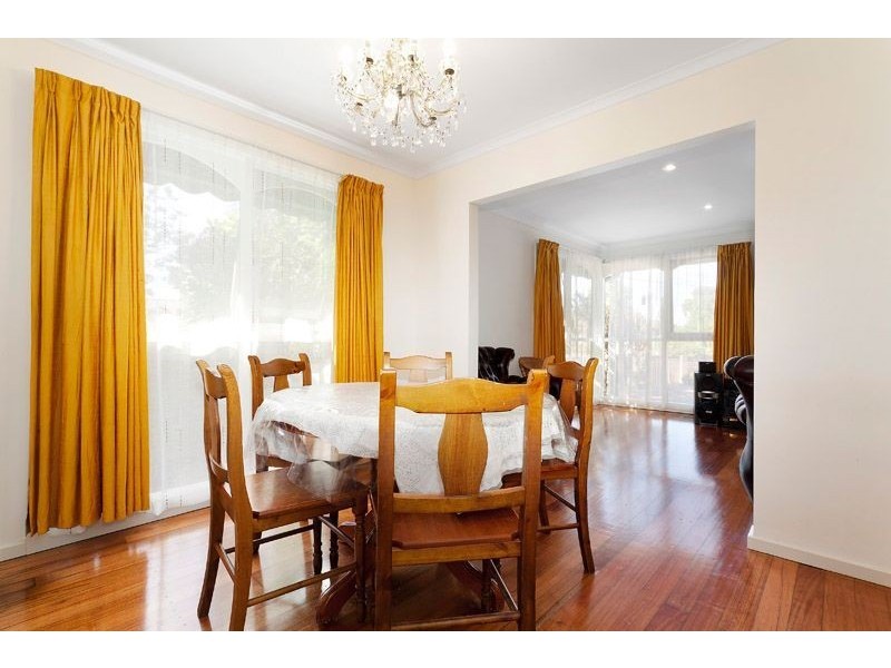 15 Tanner Street, Glen Waverley VIC 3150