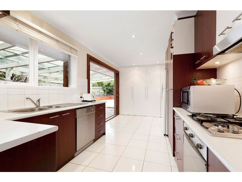32 Monash Drive, Mulgrave VIC 3170