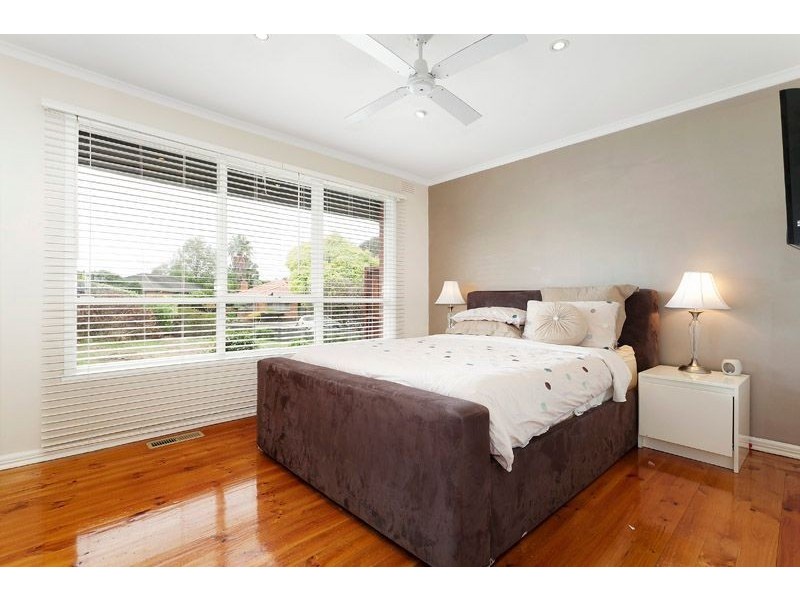 32 Monash Drive, Mulgrave VIC 3170