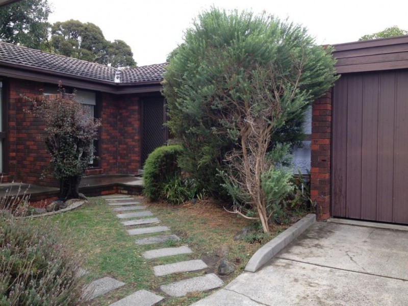 2/208 Lawrence Road, Mount Waverley VIC 3149