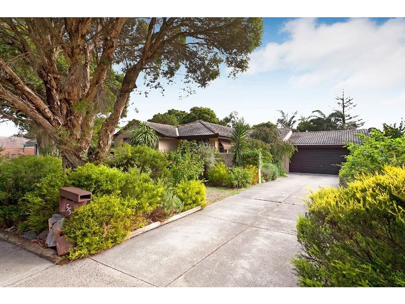 55 Threadbow Crescent, Wheelers Hill VIC 3150