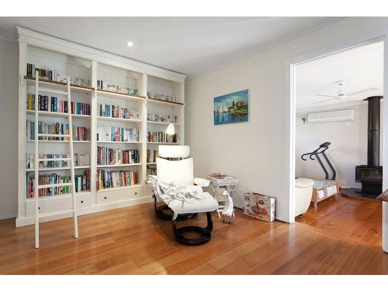 55 Threadbow Crescent, Wheelers Hill VIC 3150