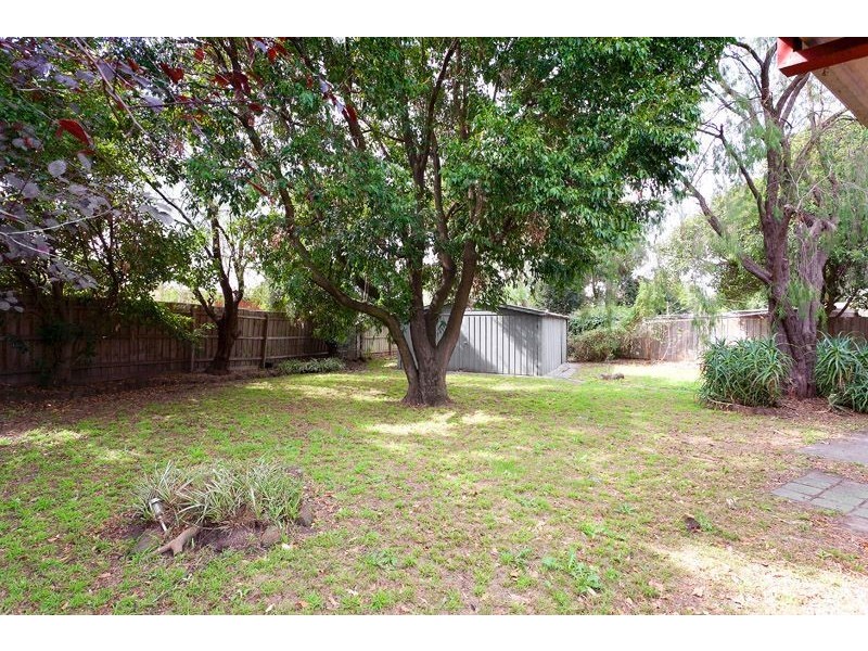 5 Neva Court, Mount Waverley VIC 3149