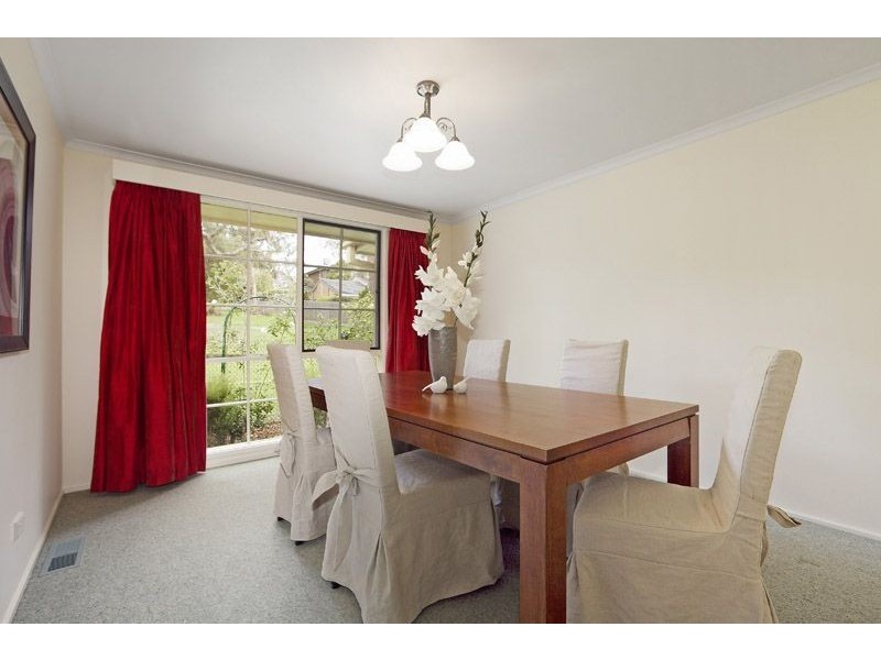 4 Buxton Court, Wheelers Hill VIC 3150