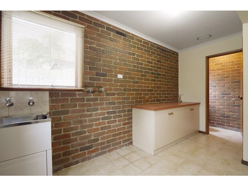 4 Buxton Court, Wheelers Hill VIC 3150