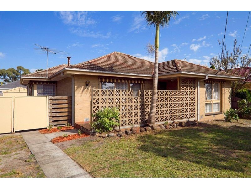 10 Hanleth Avenue, Springvale VIC 3171