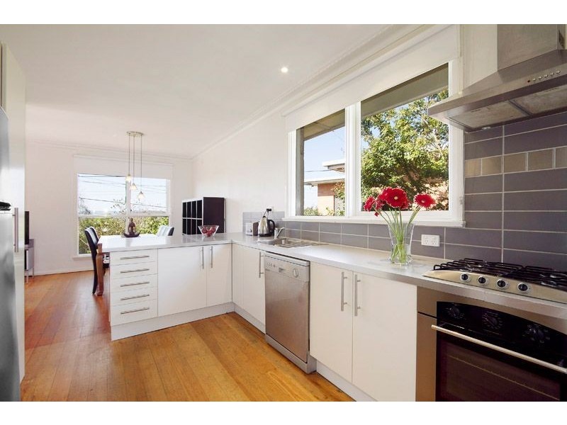 285 Gallaghers Road, Glen Waverley VIC 3150