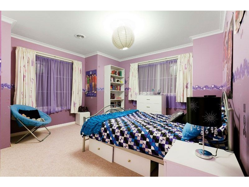 24 Diamond Avenue, Glen Waverley VIC 3150