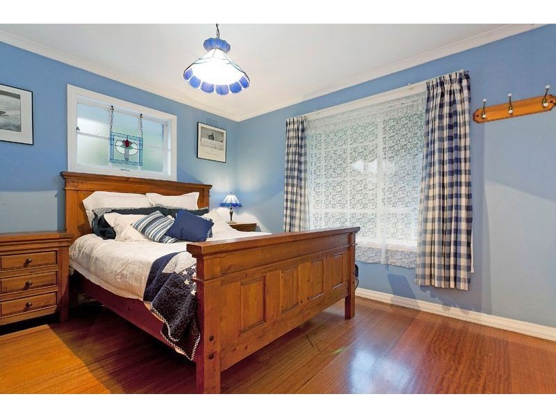 24 Diamond Avenue, Glen Waverley VIC 3150