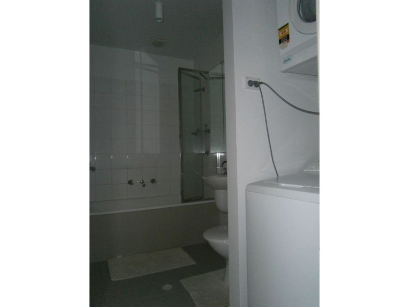 26/2 Greenfield Drive, Clayton VIC 3168