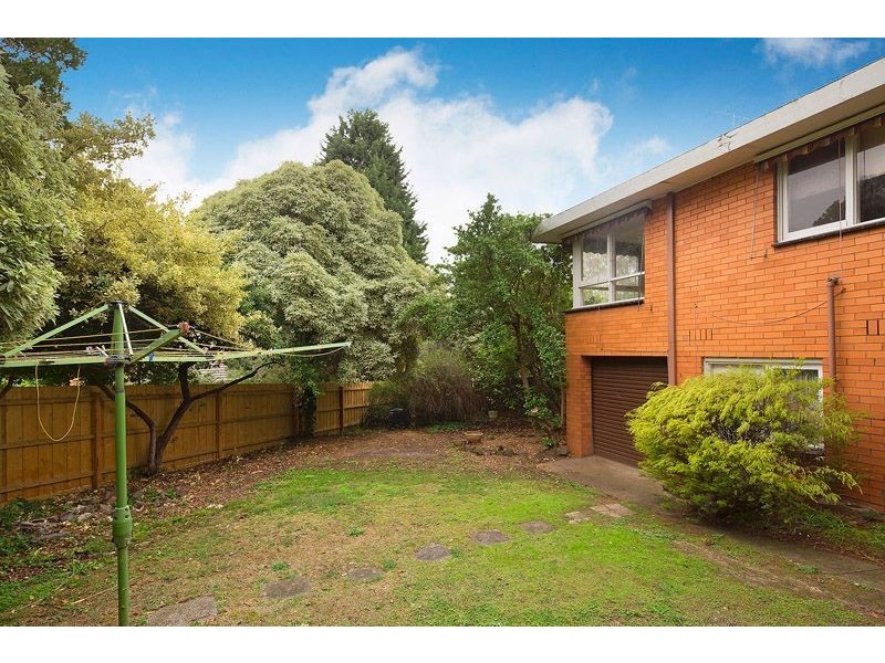 25 Rosaline Avenue, Mount Waverley VIC 3149