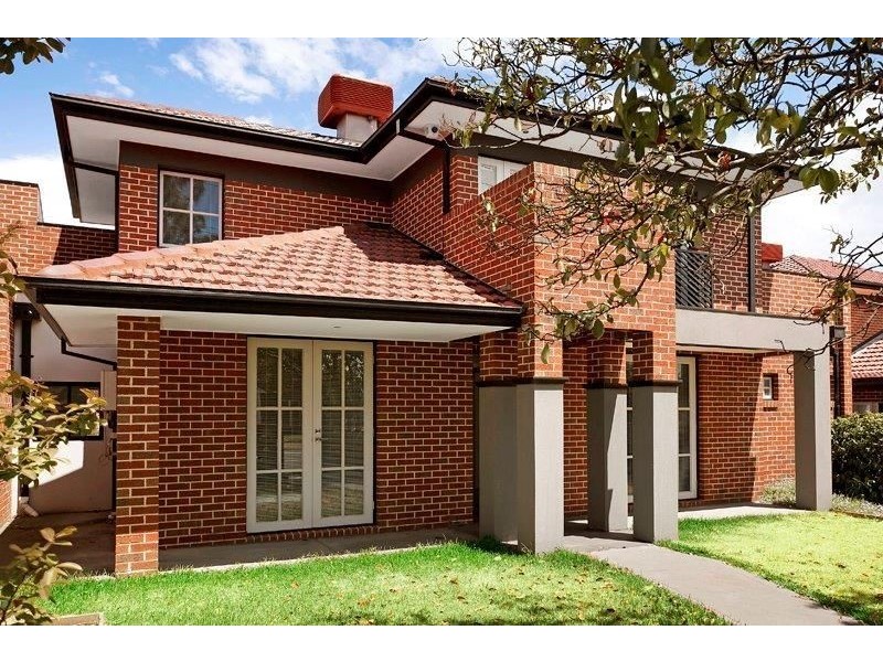2/614 High Street Road, Glen Waverley VIC 3150