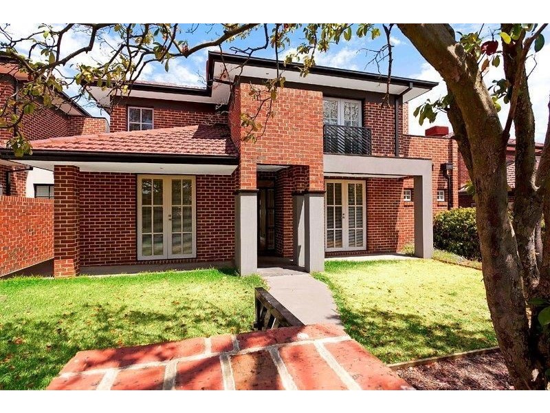 2/614 High Street Road, Glen Waverley VIC 3150