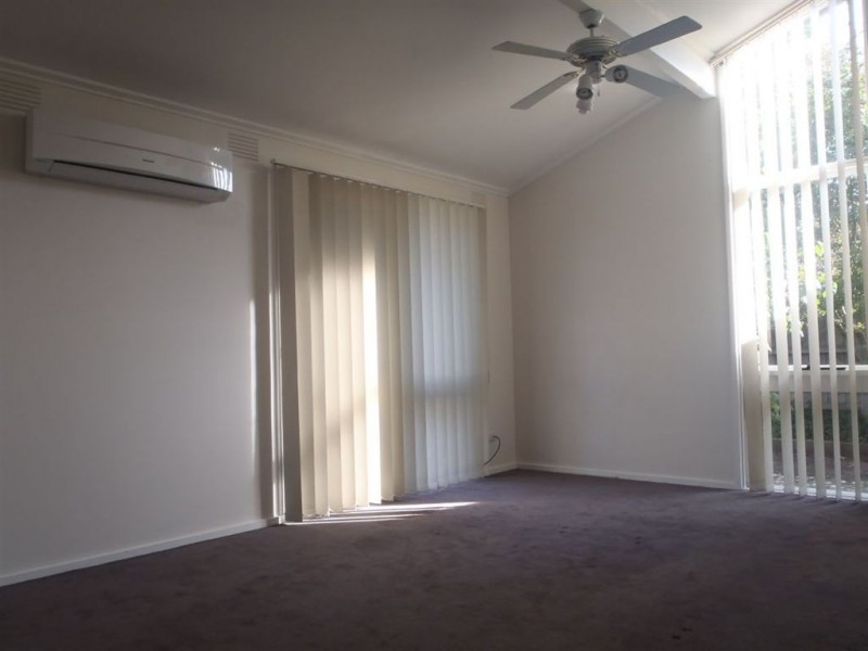 2/9-11 Orchard Street, Glen Waverley VIC 3150