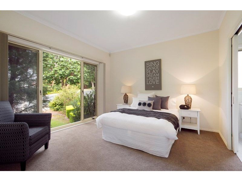 6/325 Gallaghers Road, Glen Waverley VIC 3150