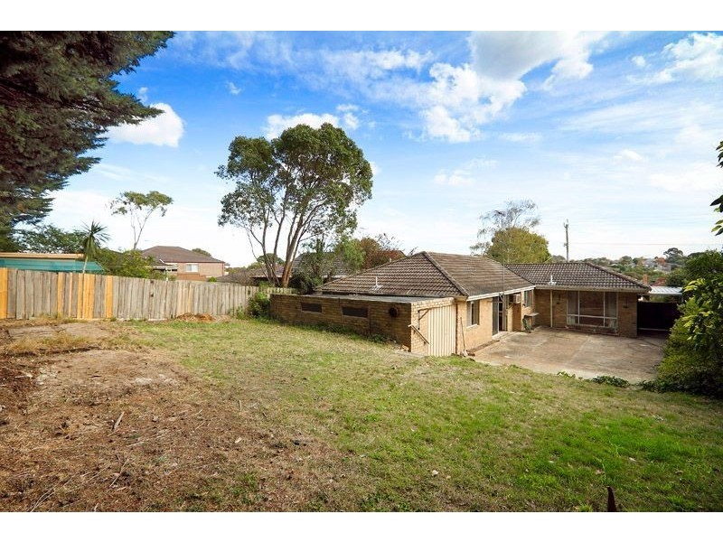 22 Pepperell Avenue, Glen Waverley VIC 3150