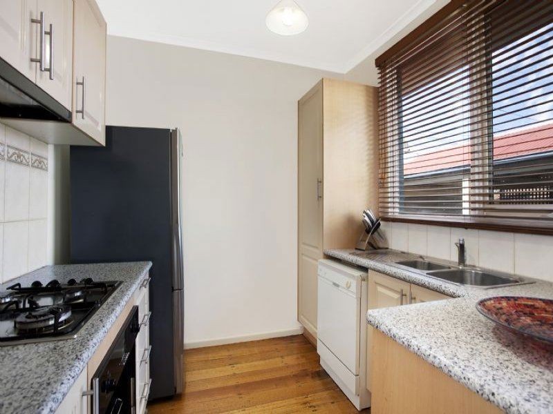 26 Lincoln Avenue, Glen Waverley VIC 3150