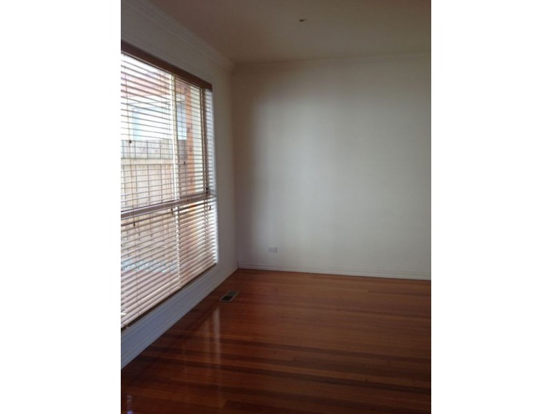 27 Moorong Street, Chadstone VIC 3148