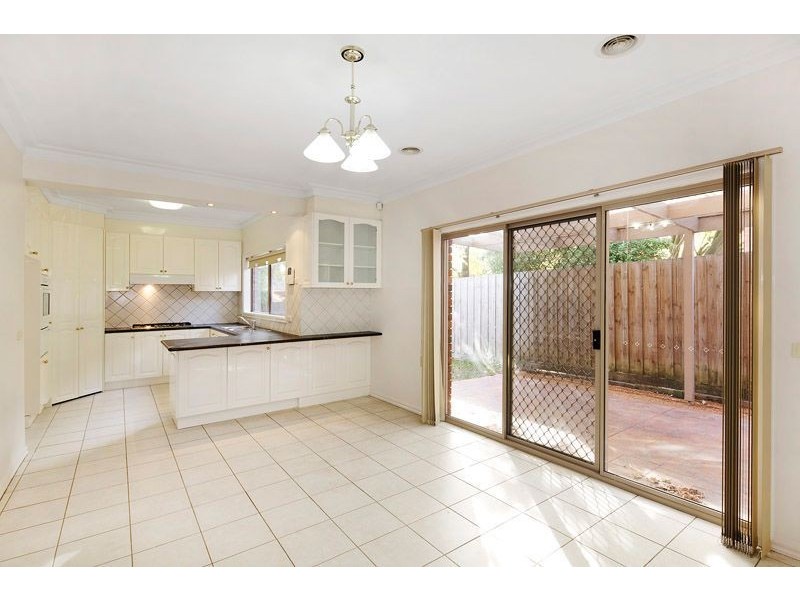 2/26 Biscayne Drive, Mount Waverley VIC 3149