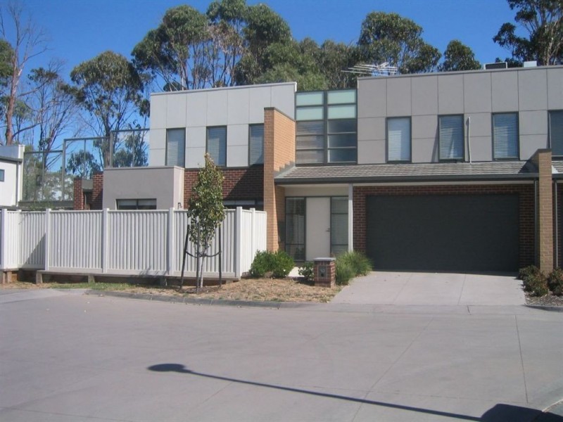 10 Liverpool Street, Mulgrave VIC 3170