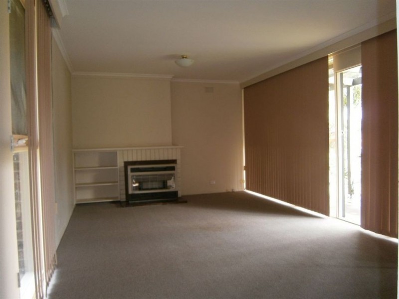 136 Garnett Road, Wheelers Hill VIC 3150