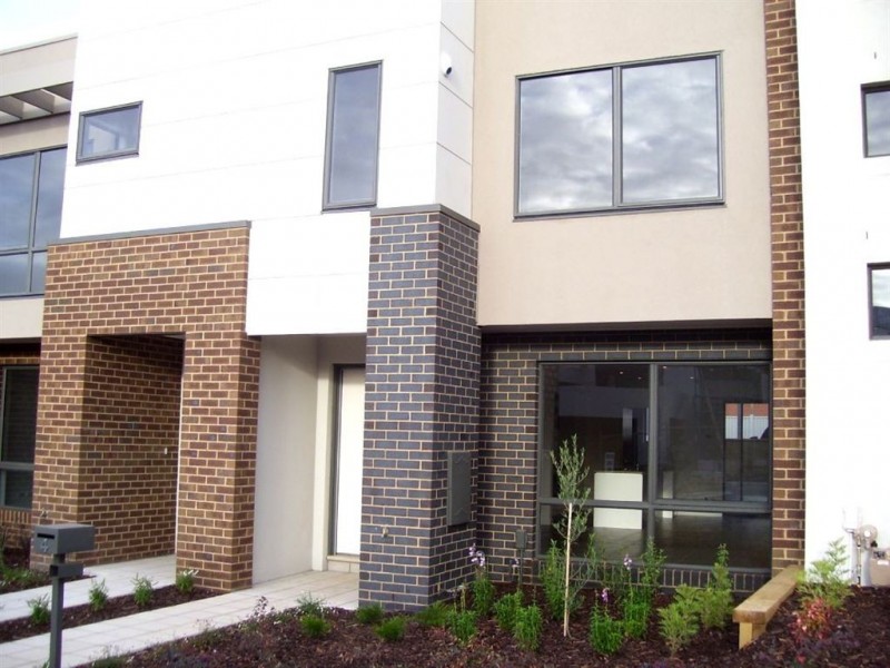 4 Selhurst Park Drive, Mulgrave VIC 3170