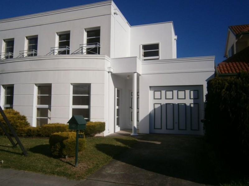 25 The Quadrangle, Glen Waverley VIC 3150