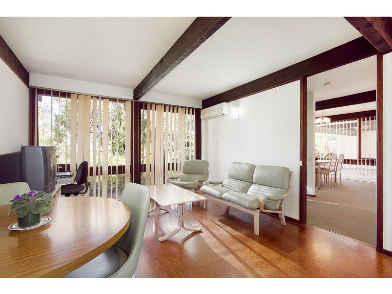 2 Claremount Court, Glen Waverley VIC 3150