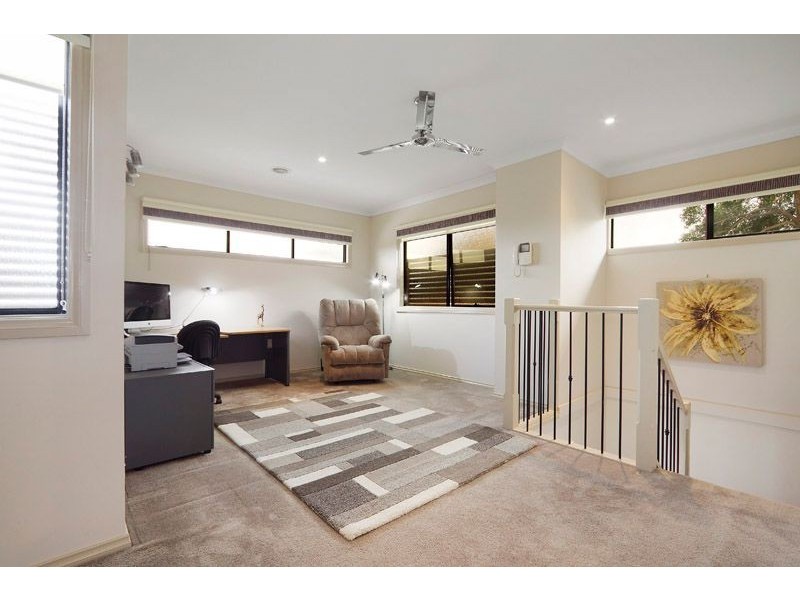 2/25 Sadie Street, Mount Waverley VIC 3149