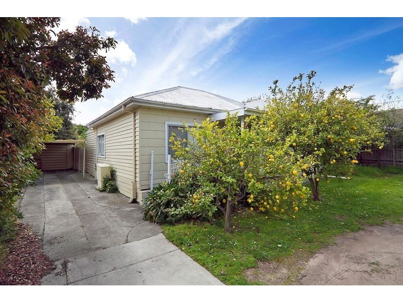 165 Waverley Road, Chadstone VIC 3148