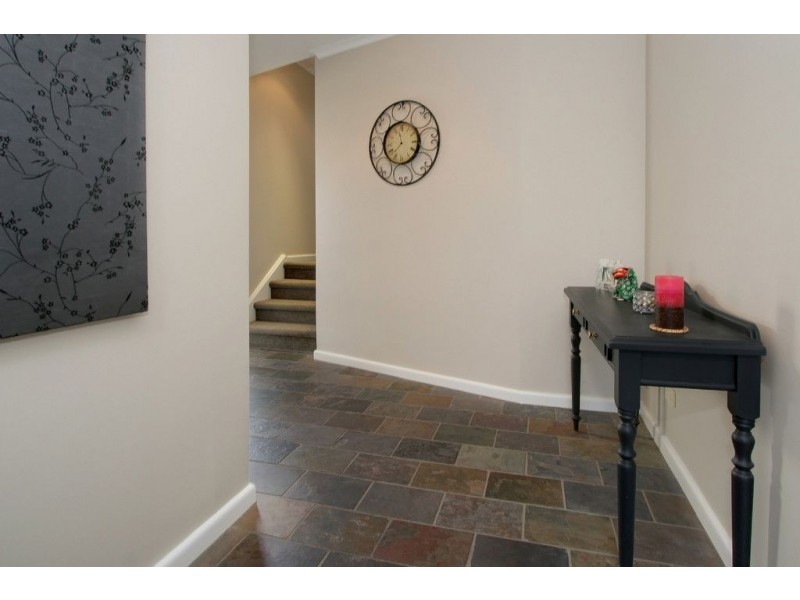 39 Hinkler Road, Glen Waverley VIC 3150