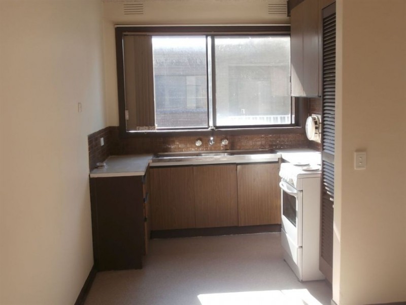 9/60 Cleeland Street, Dandenong VIC 3175