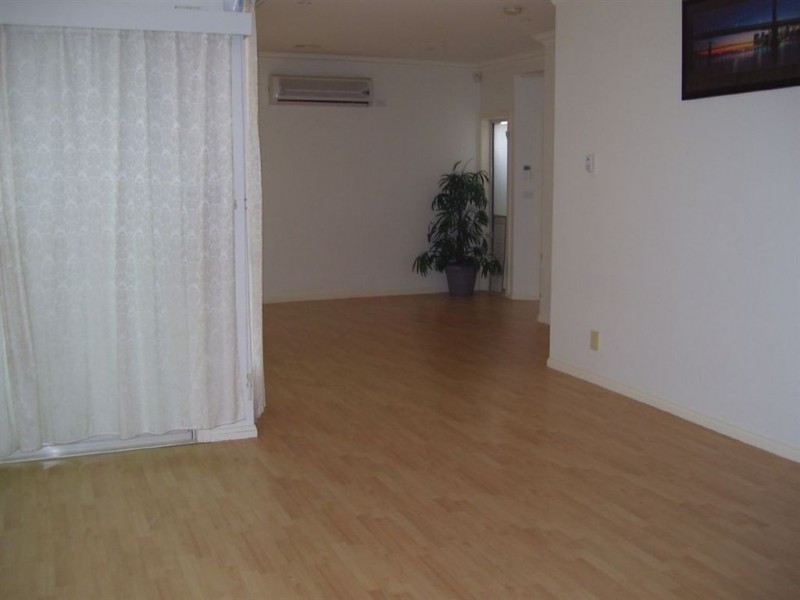 2/65 Nottingham Street, Glen Waverley VIC 3150