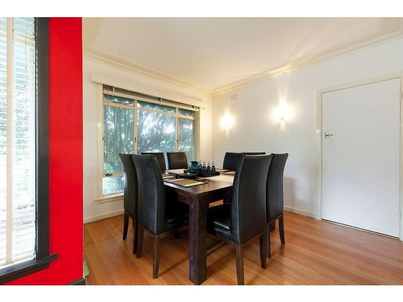 5 Winbourne Road, Mount Waverley VIC 3149