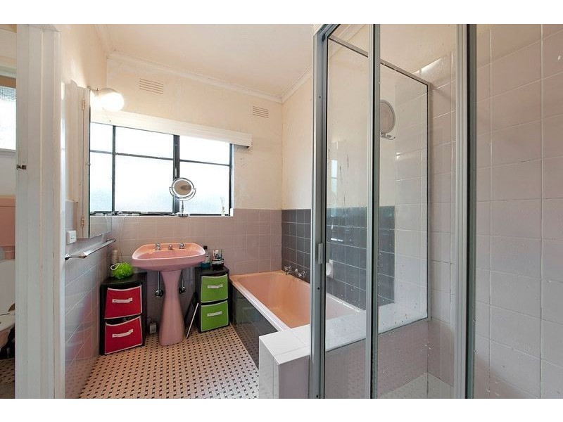 5 Winbourne Road, Mount Waverley VIC 3149