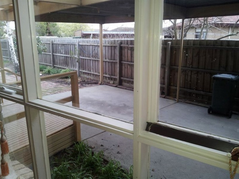 4 Hainthorpe Grove, Mulgrave VIC 3170