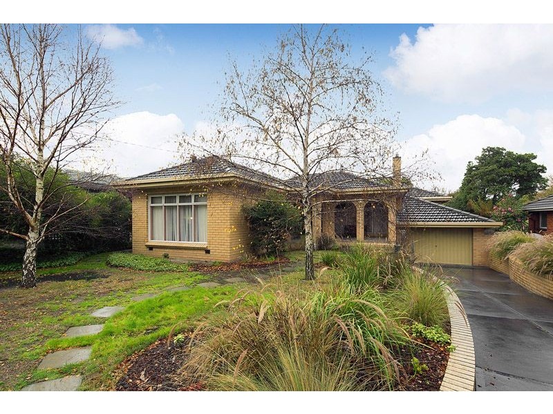 30 Cassinia Avenue, Ashwood VIC 3147